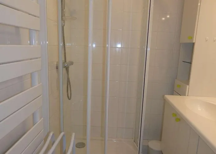 T2 - Quartier Animé, Vue Mer, Parking Privé - Fr-1-328-260